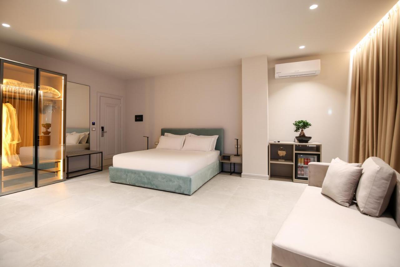Toto Hotel & Apartments Radhime Exterior photo